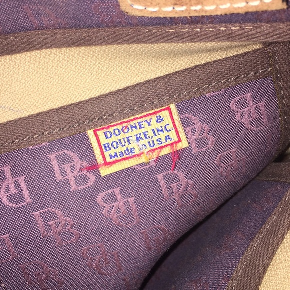 DOONEY & BOURKE VTG purple monogram handbag - Picture 6 of 8